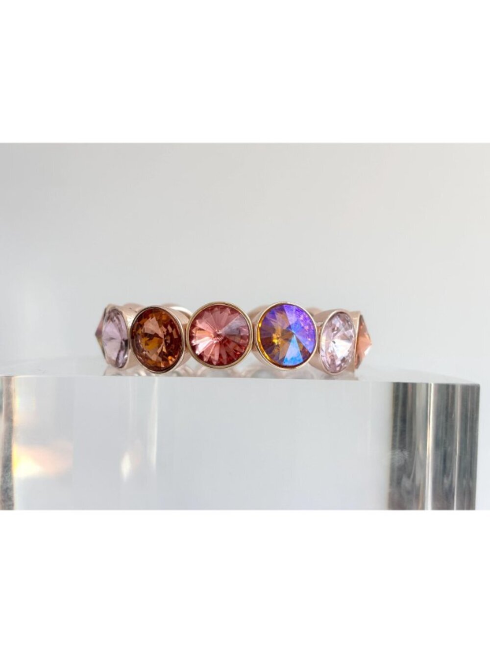 Monet Designer Signed Gold Toned Pink & Orange Rhinestone Stretchy Link Bracelet - Picture 2 of 12